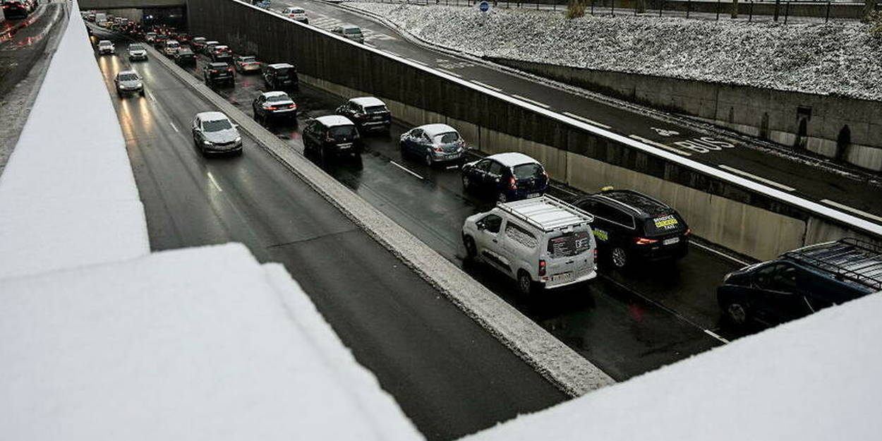 Neige Et Verglas : 3 Morts En Bourgogne, 1 200 Foyers Privés D’électricité