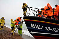 Migrants en difficult&eacute; dans&nbsp;la Manche : 3 morts et 43 individus secourus