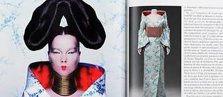  << Kimono >>, catalogue de l'exposition, sous la direction d'Anna Jackson. 