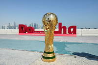 2022, Coupe du monde de football au Qatar.
