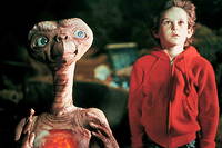  E.T ., de Steven Spielberg.
