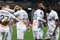 Ligue 1&nbsp;: Marseille encha&icirc;ne, Rennes se reprend, Strasbourg s&rsquo;enfonce