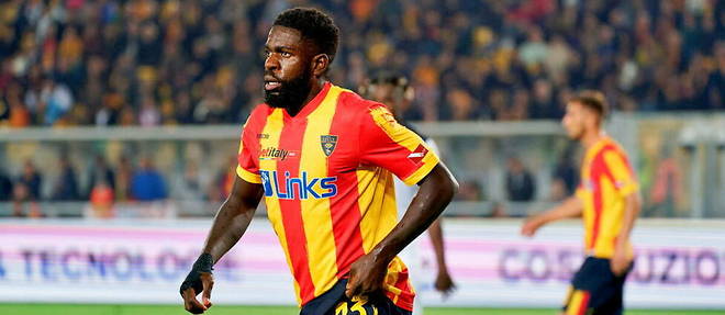 Samuel Umtiti has been on loan to Lecce since last summer from FC Barcelona (file photo).
