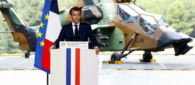 Le 9 novembre, a Toulon, Emmanuel Macron presente la nouvelle revue nationale strategique (RNS)  de la France. 

