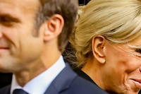 Uniforme &agrave; l&rsquo;&eacute;cole&nbsp;: l&rsquo;appui faussement innocent de Brigitte Macron au pr&eacute;sident