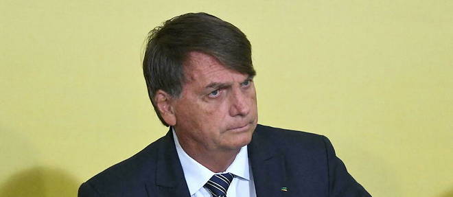 Jair Bolsonaro avait ete battu de justesse par le candidat de gauche Luiz Inacio Lula da Silva a la presidentielle d'octobre.
