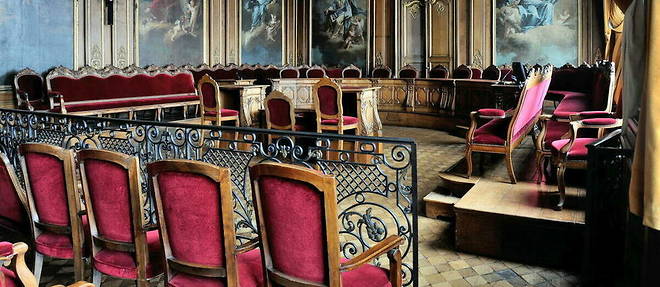 La cour d'assises de Douai.
