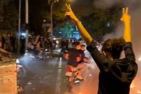 Iran: les manifestants toujours debout, malgr&eacute; la r&eacute;pression
