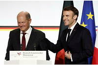Le couple franco-allemand se veut la &laquo;&nbsp;locomotive d&rsquo;une Europe unie&nbsp;&raquo;