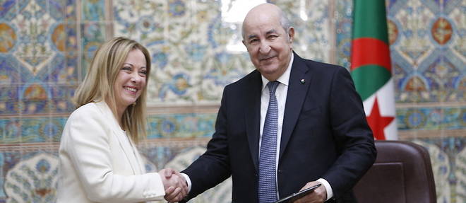 La cheffe du gouvernement italien Giorgia Meloni est convenue de renforcer la cooperation dans le domaine des hydrocarbures avec l'Algerie lors d'un entretien lundi avec le president Abdelmadjid Tebboune, qui a estime que l'Italie pourrait devenir << un hub energetique pour l'Europe >>.
