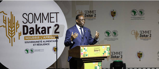 Macky Sall, le president senegalais, inaugure l'ouverture du Sommet Dakar 2 sur l'alimentation de l'Afrique.
