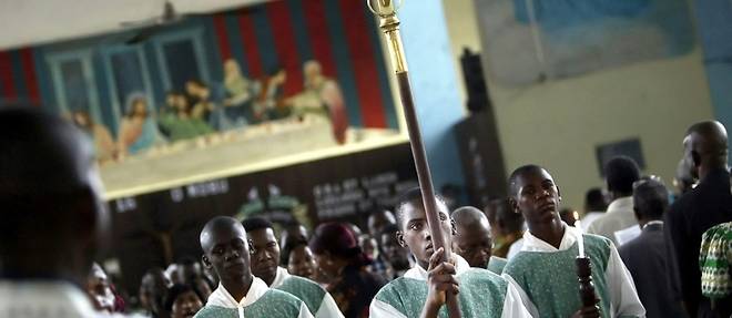 En RDC, qui attend le pape, eglise catholique rime avec politique