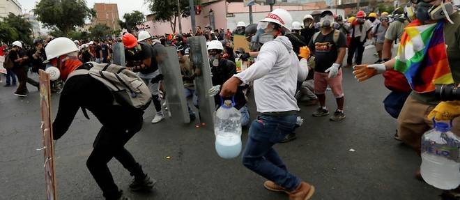 Perou: un mort a Lima dans de nouveaux affrontements, 48 deces depuis decembre