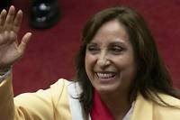 La présidente du Pérou, Dina Boluarte, a demandé au Parlement d'approuver la tenue d'élections anticipées mais ce dernier a rejeté sa proposition.
