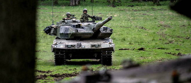 Un char de combat allemand Leopard 2, modele livre a l'armee ukrainienne. 