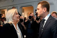 La reforme des retraites, un sujet sensible pour Marine Le Pen et Jordan Bardella, soucieux de ne pas froisser leurs militants.
