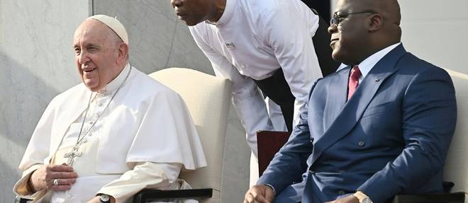 RDC: accueilli avec ferveur a Kinshasa, le pape denonce le "colonialisme economique"