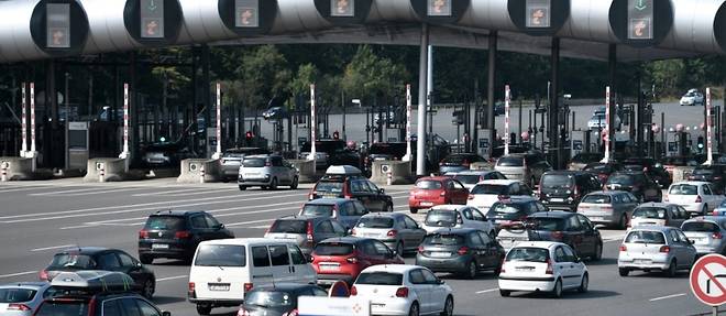 Autoroutes: les tarifs augmentent plus fortement que les annees passees