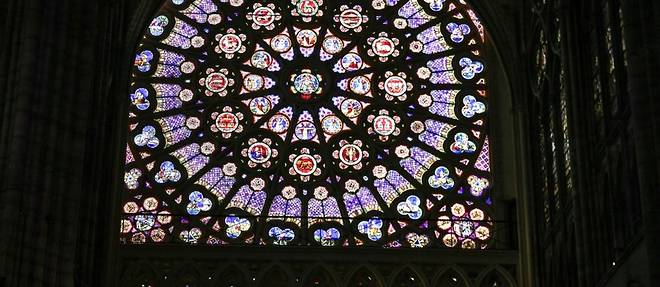 La lumiere retrouvee des vitraux de la Basilique de Saint-Denis