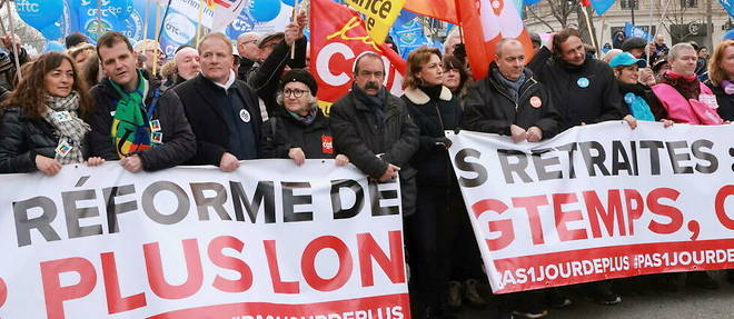 Manifestation du 31 janvier a Paris, entre la place d'Italie et la place Vauban, en presence du patron de la CGT, Philippe Martinez, et de celui de la CFDT, Laurent Berger.

