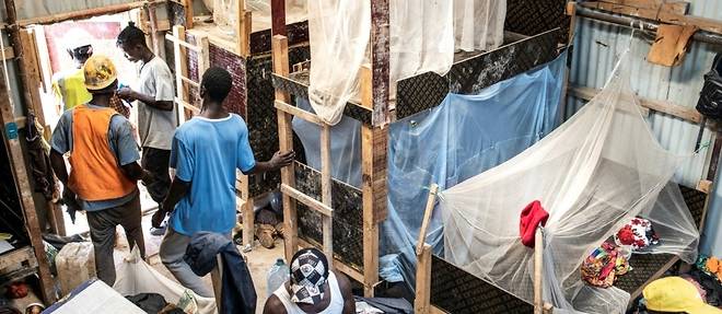 Dans la ville du futur du Senegal, la vie de forcats des travailleurs etrangers