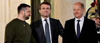 Emmanuel Macron accueille Olaf Scholz et Volodymyr Zelensky a l'Elysee mercredi 8 fevrier.
