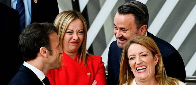 The relationship between Emmanuel Macron and Giorgia Meloni (in red) is currently a bit electric.
