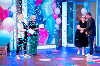 Une émission de télévision au Royaume-Uni, en septembre 2019, met en scène une cérémonie de 