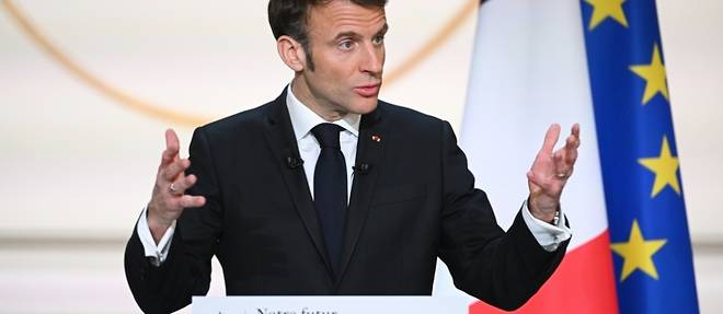 Macron prone "l'humilite" en Afrique et refuse la "competition "strategique Macron prone "l'humilite" en Afrique et refuse la "competition "strategique