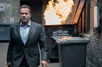 Arnold Schwarzenegger, alias Luke Brunner, agent de la CIA proche de la quille dans  Fubar . A decouvrir le 25 mai prochain sur Netflix.

