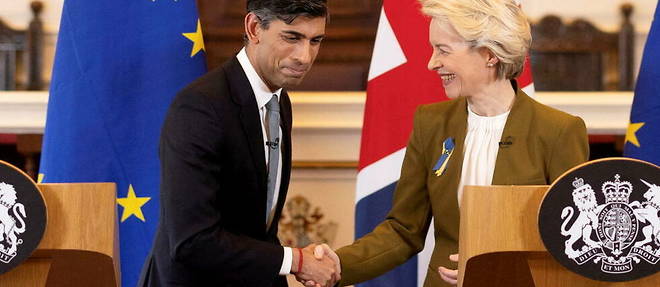 Britain's Prime Minister Rishi Sunak and European Commission President Ursula von der Leyen during a press conference after their meeting at the Fairmont Hotel in Windsor, west London, February 27, 2023 .