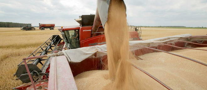 Sovereignty: when the French Navy stands up with farmers