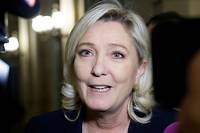 Pour Marine Le Pen, Dupond-Moretti ne &quot;peut pas rester&quot;