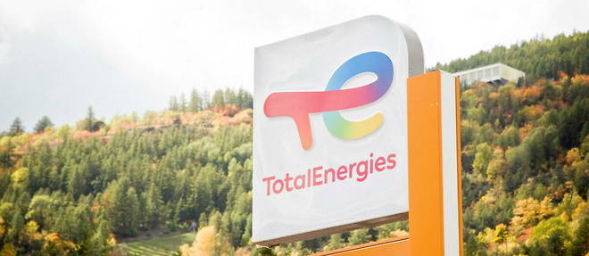 Depuis 2015, TotalEnergies a cede ses reseaux de stations-service en Italie, en Suisse et au Royaume-Uni.
