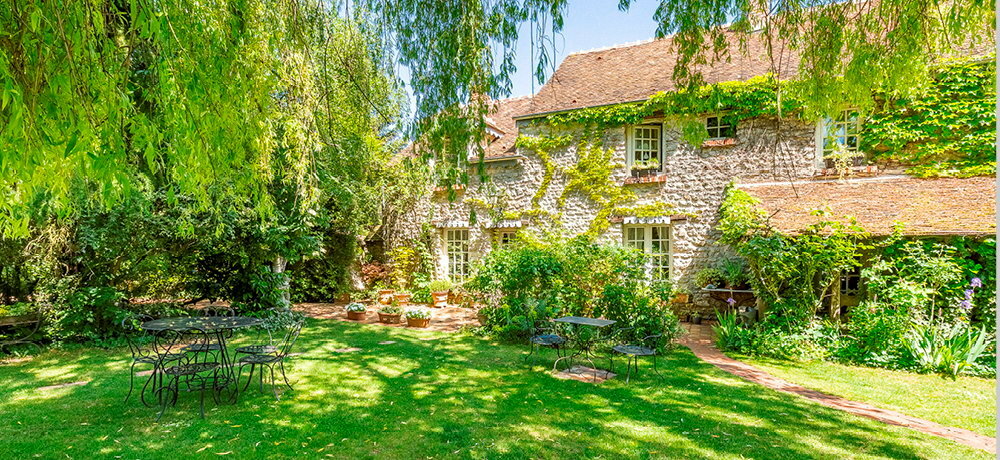 Boissy-la-Riviere (Essonne). Pres d'Etampes, maison de charme, 290 m2, 3 chambres, 3 sdb, terrain 2 500 m2, a vendre 840 000 EUR (Espaces Atypiques).
Boissy-la-Riviere (Essonne). Pres d'Etampes, maison de charme, 290 m2, 3 chambres, 3 sdb, terrain 2 500 m2, a vendre 840 000 EUR (Espaces Atypiques).