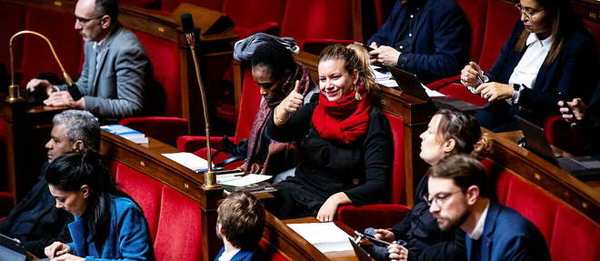 La motion deposee par le groupe Liot a ete negociee et redigee avec les groupes de la Nupes, dont celui preside par l'Insoumise Mathilde Panot. La motion deposee par le groupe Liot a ete negociee et redigee avec les groupes de la Nupes, dont celui preside par l'Insoumise Mathilde Panot.