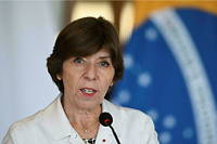 La ministre des Affaires étrangères Catherine Colonna estime que la décision de la CPI oblige « tout responsable de crime de guerre » à rendre des comptes. 
