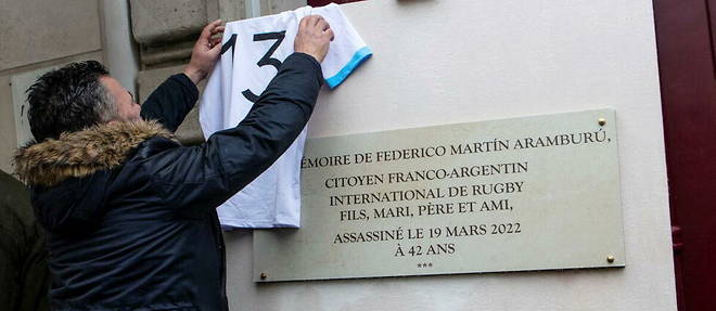 La famille, les amis et les proches de Martin Aramburu se sont reunis ce dimanche pour rendre hommage a l'ancien international argentin. La famille, les amis et les proches de Martin Aramburu se sont reunis ce dimanche pour rendre hommage a l'ancien international argentin.