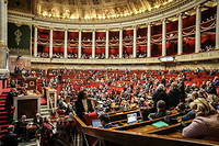 La motion de censure deposee par Liot a peu de chances d'etre adoptee a l'Assemblee nationale ce lundi 20 mars.
