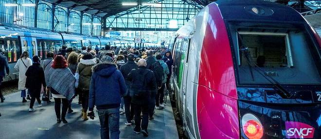 La SNCF prevoit encore un trafic perturbe en raison des greves mardi 21 mars.
