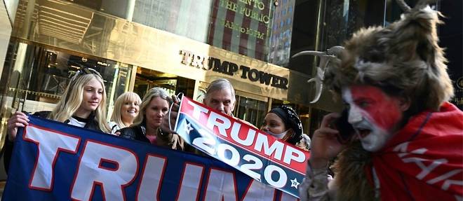 New York continue d'attendre la possible inculpation penale de Trump