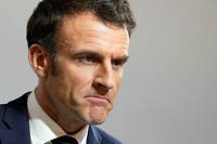 Emmanuel Macron sera en direct de l'Elysee pour une interview exclusive sur France 2 et TF1 mercredi 22 mars a 13H.
