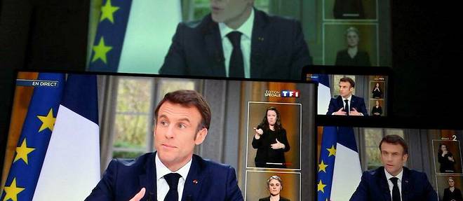 Le president Emmanuel Macron s'exprime au JT de France 2 et France 3.
