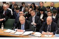 Pendant près de quatre heures, Boris Johnson devra répondre à une commission d'enquête parlementaire concernant des soirées organisées à Downing Street en pleine pandémie.

