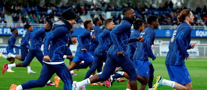 Le staff de l'equipe de France recommande aux joueurs pratiquant le ramadan de reporter le debut de leur jeune de quelques jours.

