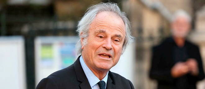Franz-Olivier Giesbert a remporte le prix 2023 du Livre politique pour Histoire intime de la Ve Republique - La belle epoque (Gallimard).

