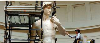 La statue de David a été achevé par Michel-Ange entre 1501 et 1504. Il s'agit d'un chef-d'œuvre.
