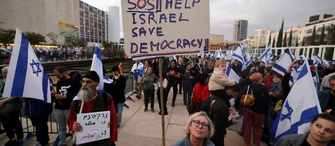 Reforme de la justice en Israel: un ministre appelle a une pause