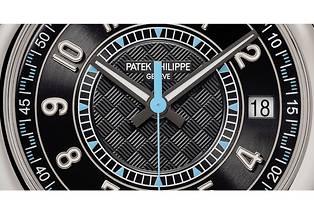 <p style="text-align:justify">Devoilee le premier jour du salon Watches & Wonders, cette montre Patek Philippe Calatrava joue la carte de la modernite avec un effet carbone que l'on retrouve a la fois sur le cadran et le bracelet.
