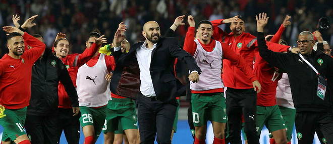 Pour battre la Selecao a Tanger en amical, Walid Regragui s'est appuye sur l'ossature qui lui a permis le fabuleux parcours du Maroc en Coupe du monde au Qatar, avec Achraf Hakimi, Hakim Ziyech, Azzedine Ounahi, Noussair Mazraoui et Sofyan Amrabat, entre autres. 
